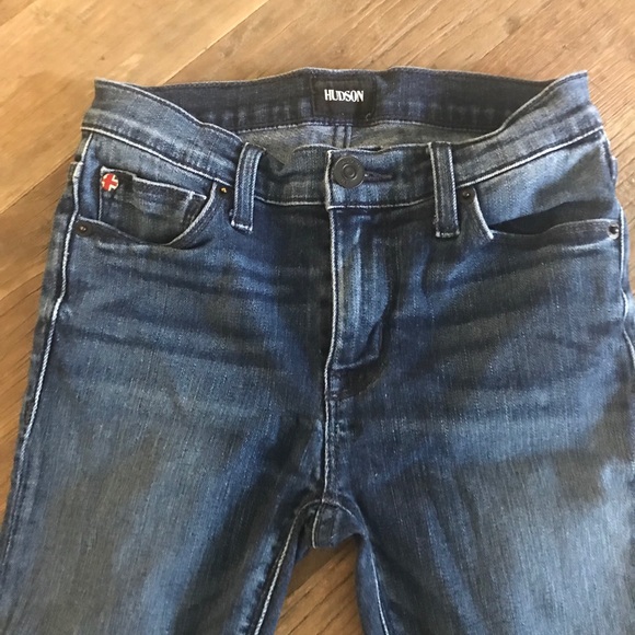 HUDSON skinny jeans - size 23 - Picture 3 of 6
